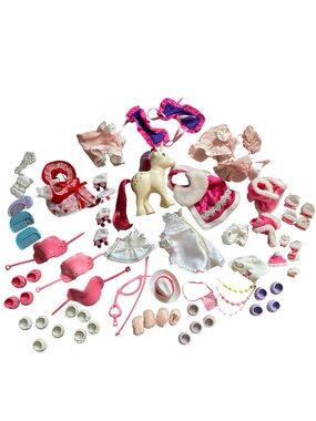 My Little Pony G1 Horse and Accessories